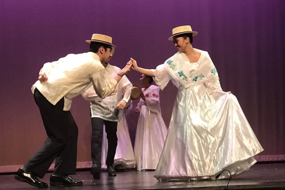 Cariñosa: The Charming Courtship Dance of the Philippines