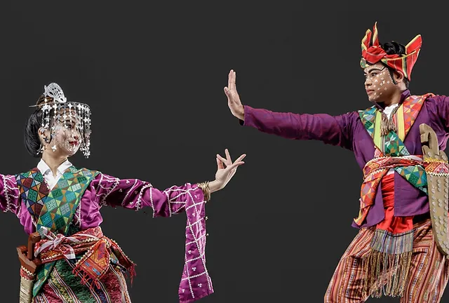 Babayi: The Graceful Women's Dance of the Yakan People